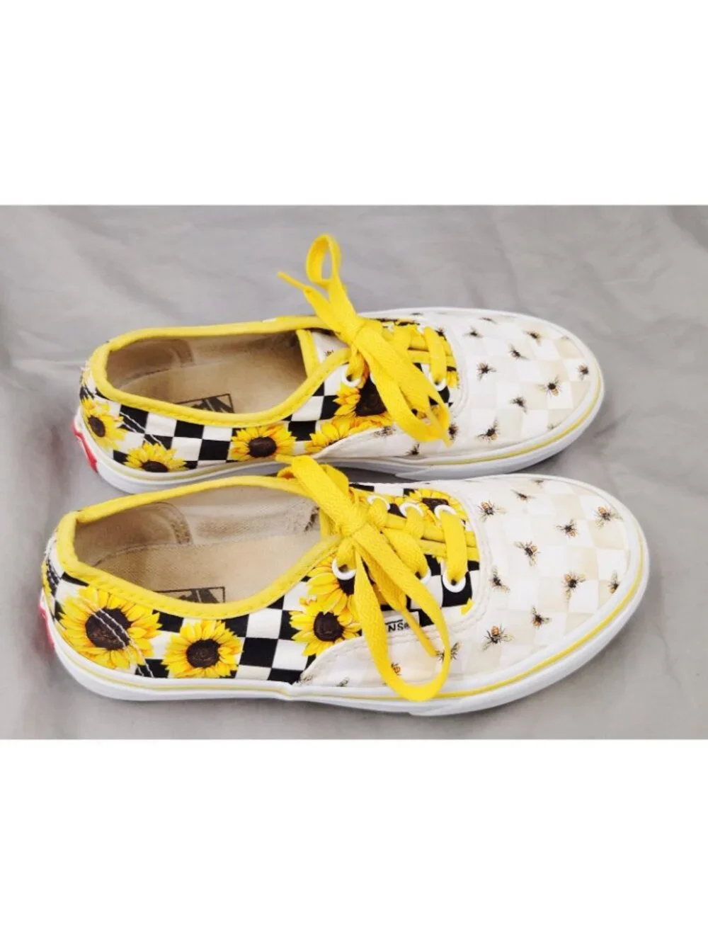 Vans Authentic Sunflower Bee Checkerboard Shoes Yellow Youth Size 3 Canvas